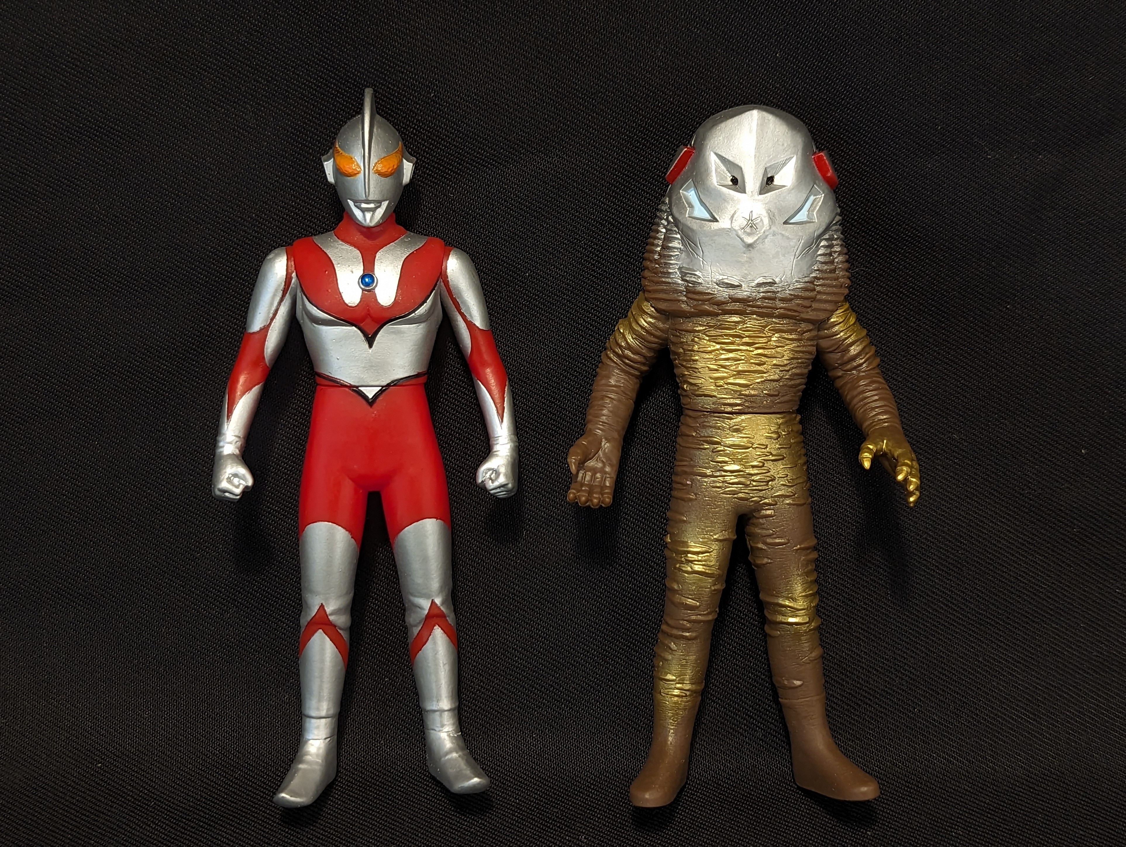 バンダイ ウルトラ怪獣シリーズ ザラブ星人&ニセウルトラマンセット