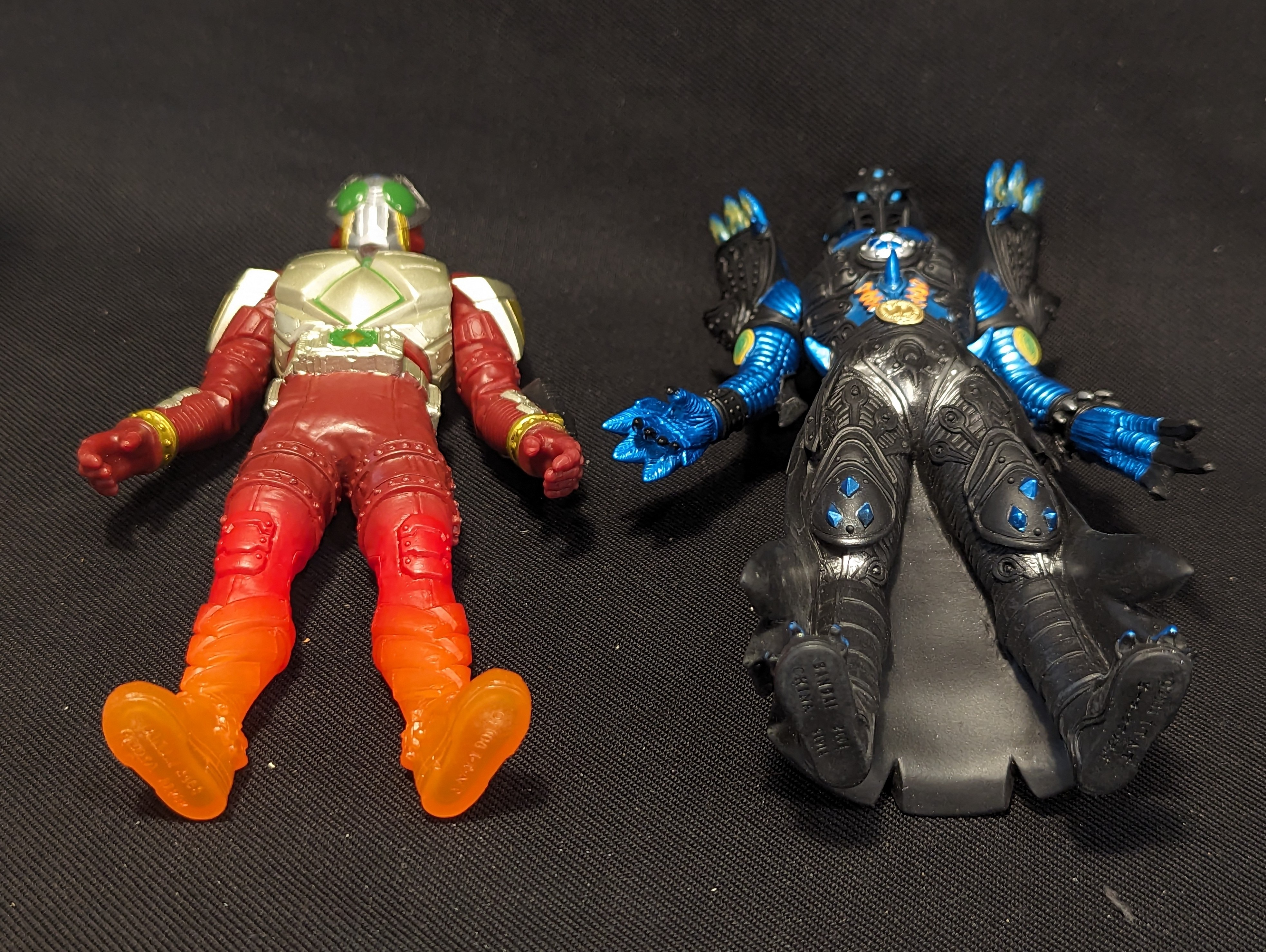 ART WORKS MONSTERS LIMITED 仮面ライダー剣 ピーコックアンデッド（フィギュア王誌上限定）