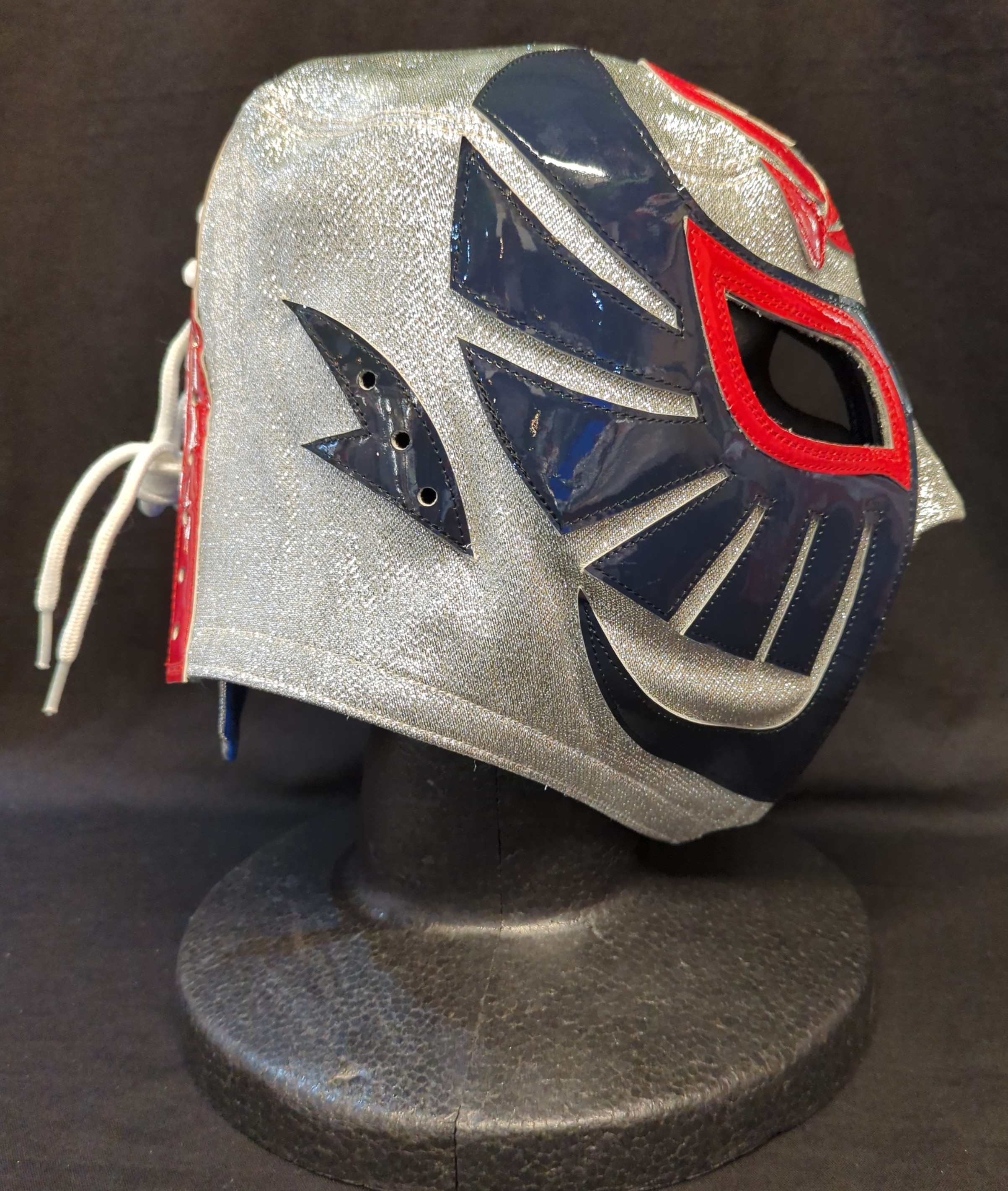 プロレスマスク KONDOU製【ザ・コブラ(青ラメ・銀ラメ×黒・白・赤フチ)】 タグ付き 公認タグ付き イベント資料付き | まんだらけ  Mandarake