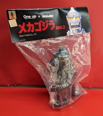 One up KAIJIN メカゴジラMK2 グレーラメ成型/メタリック | ありある | まんだらけ MANDARAKE