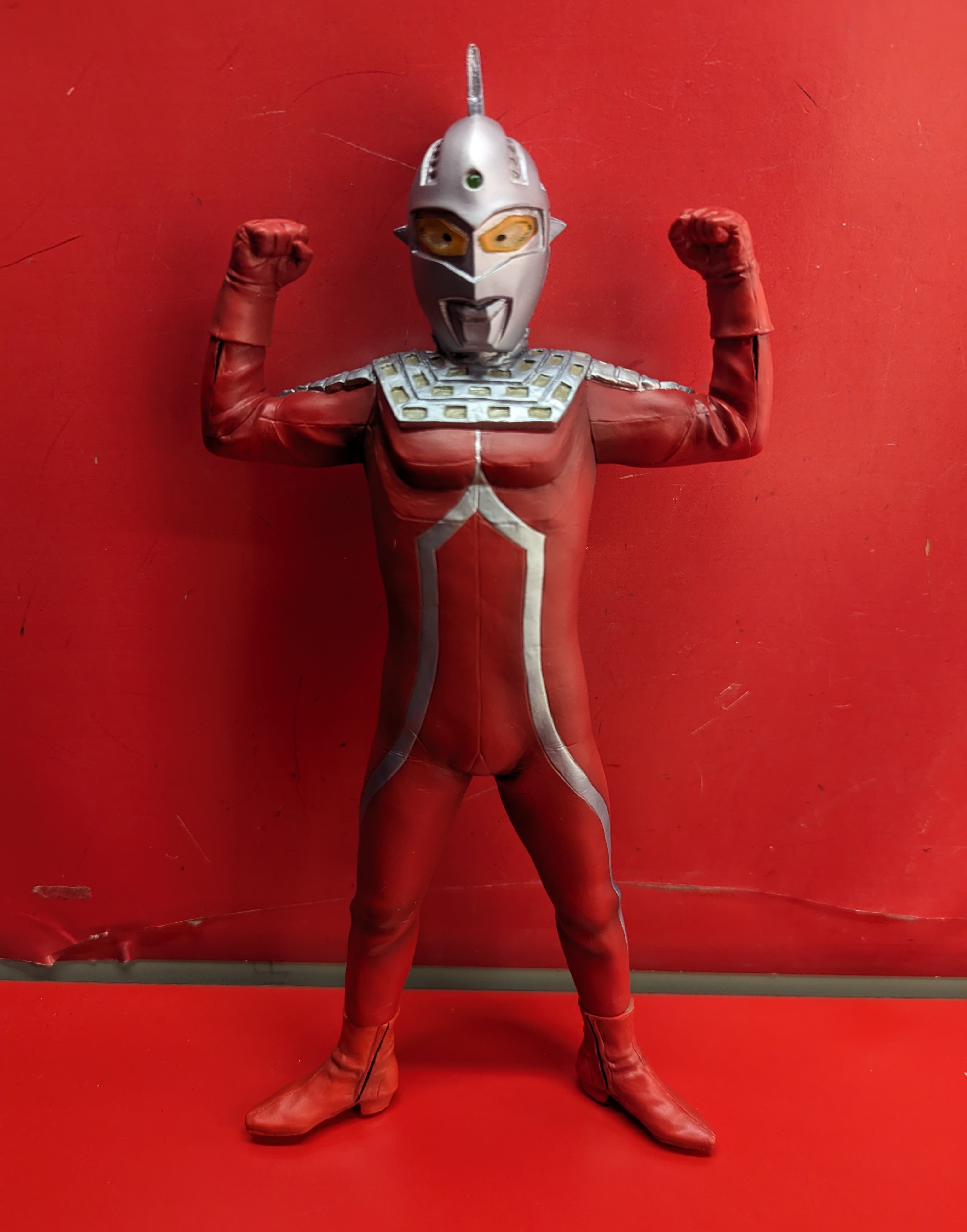 大怪獣シリーズ ウルトラセブン ナース フィギュア - メルカリ