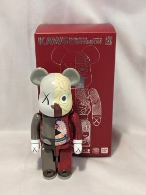 商品画像：KAWS COMPANION クッション OriginalFake 減らそ 3
