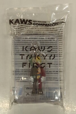 MEDICOM TOY KAWS TOKYO FIRST KAWS COMPANION(FLAYED)BROWN KEYHOLDER