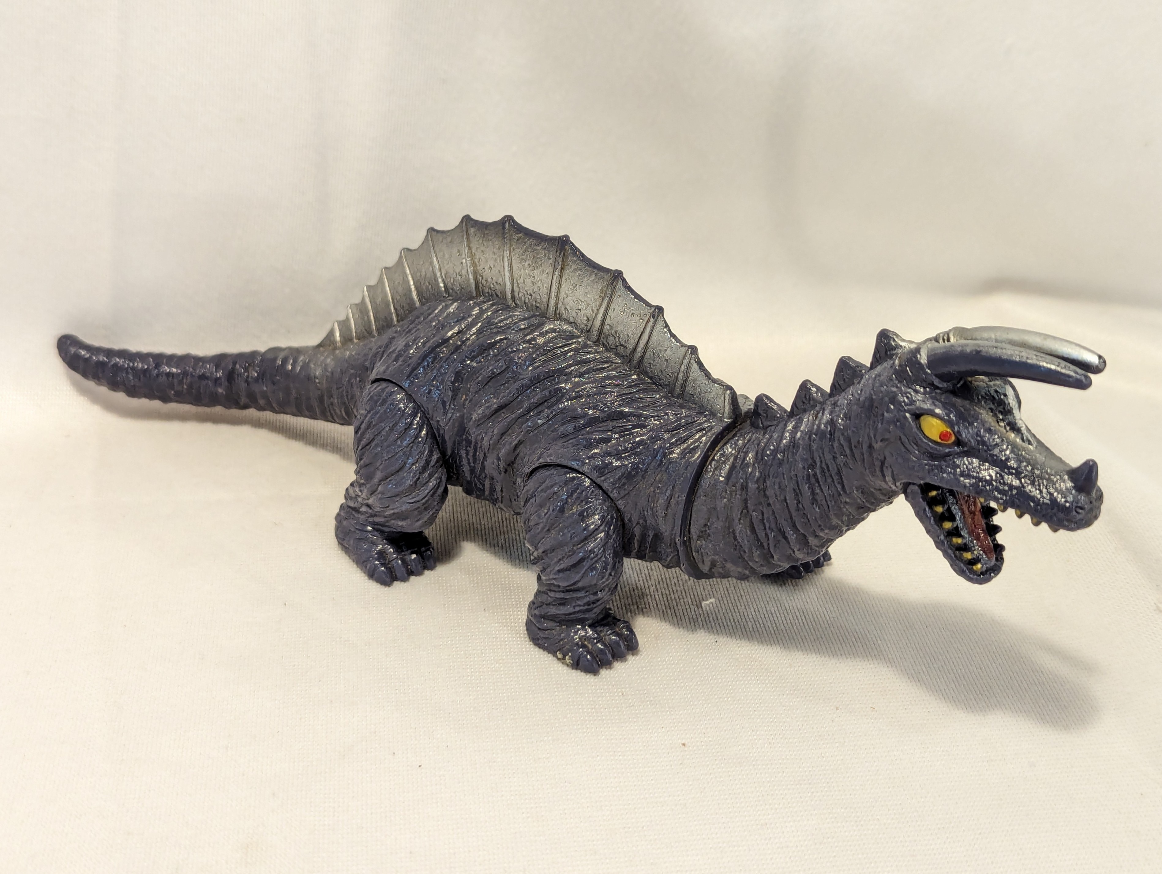 Bandai Ultra Kaiju Series Kingsaurus III (Black/Hard) 55