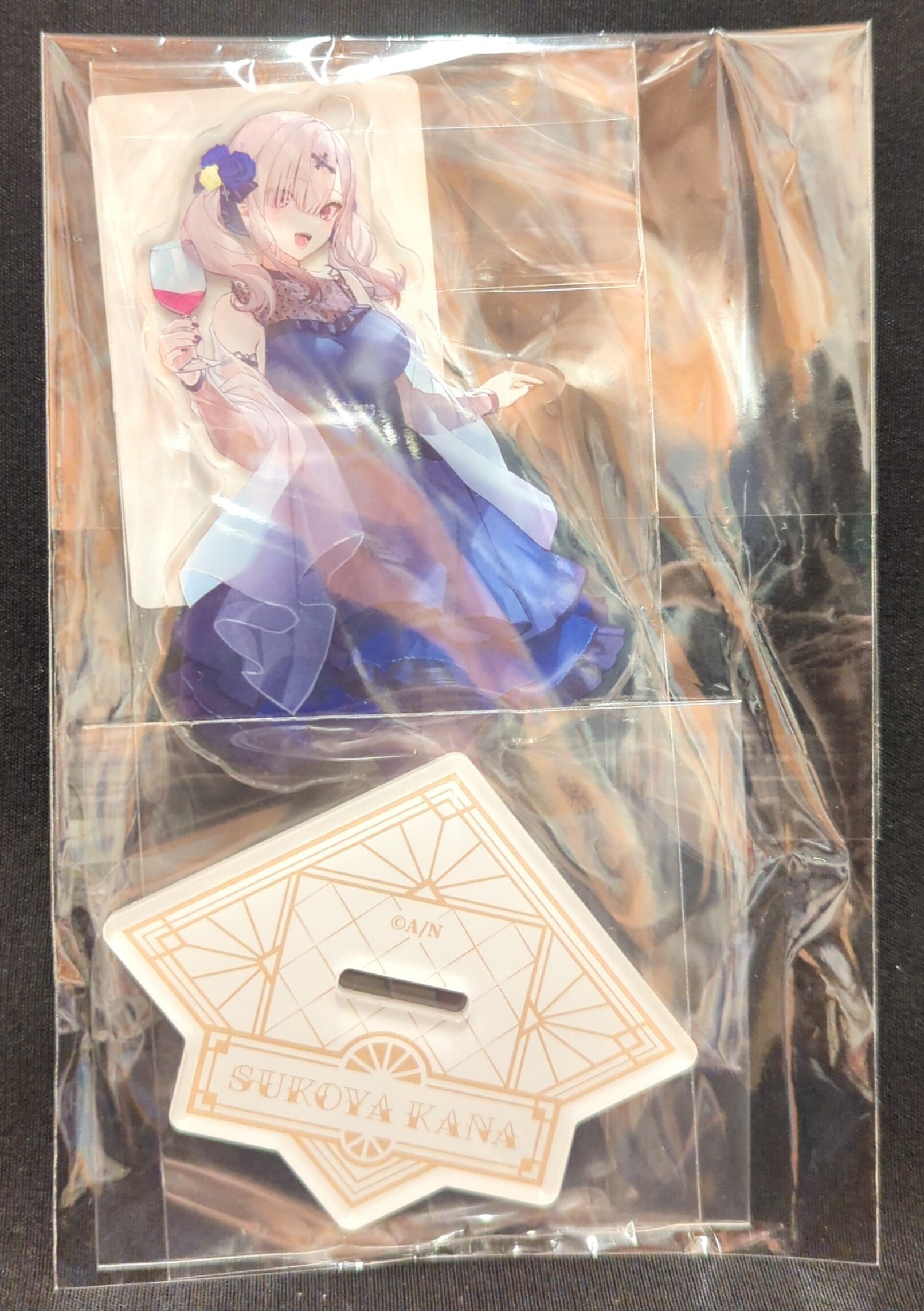 DMMスクラッチ 健屋花那 アクリルスタンド