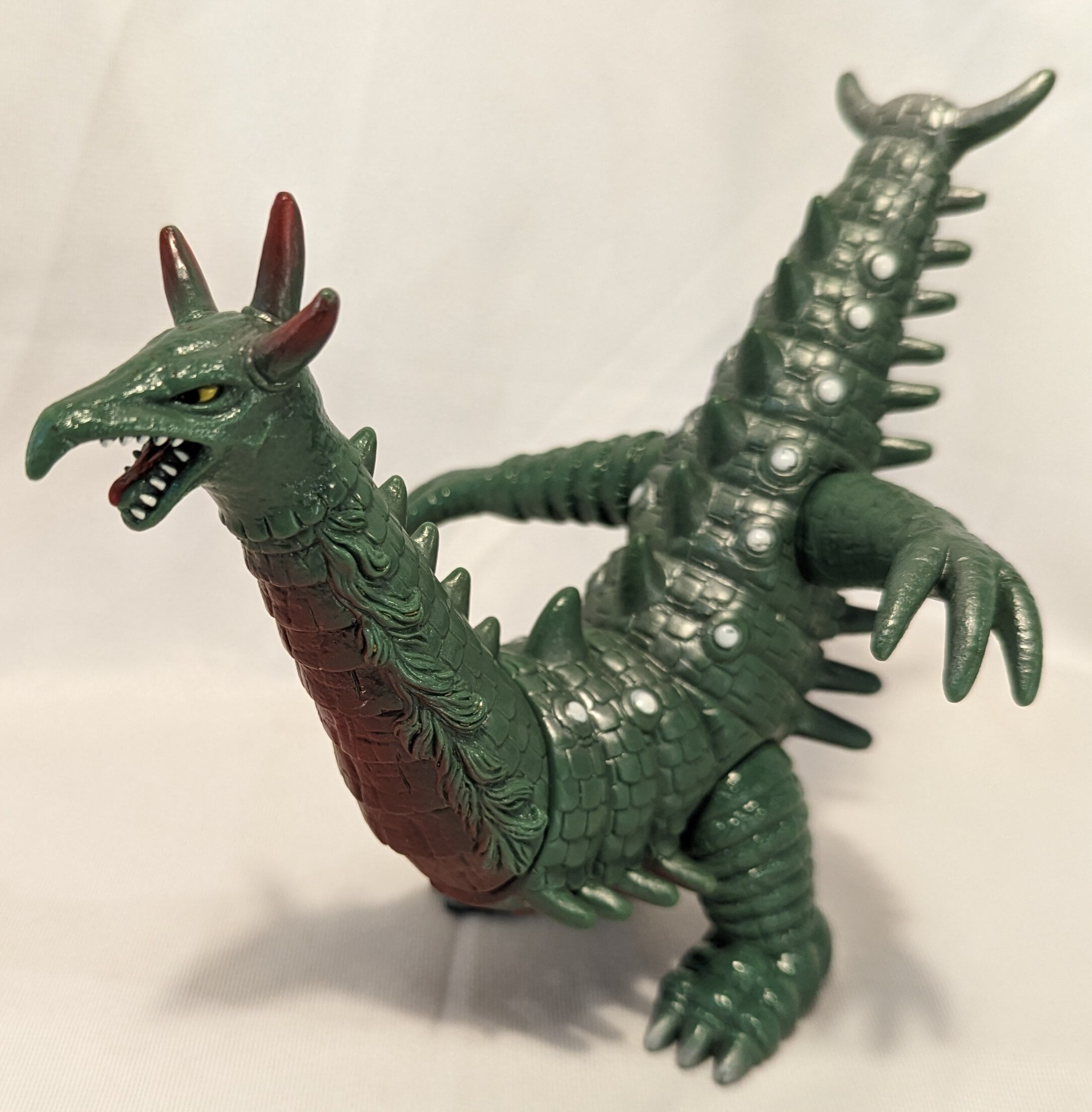 Bandai Ultra Kaiju Series Mukadender Back Paint Version 50 | ありある | まんだらけ  MANDARAKE