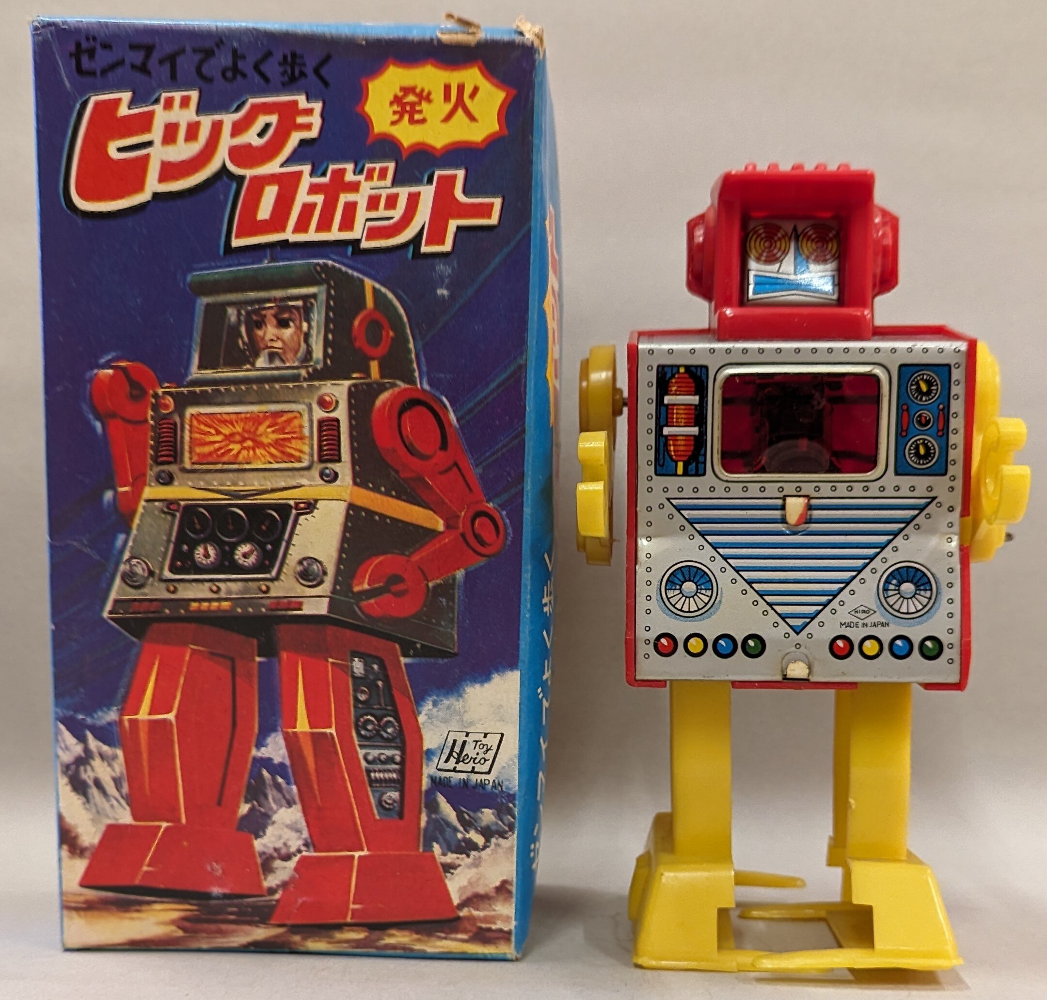 送料無料 通販 激安 ビッグロボット 発火 ゼンマイ 玩具 - メルカリ｜その他 その他