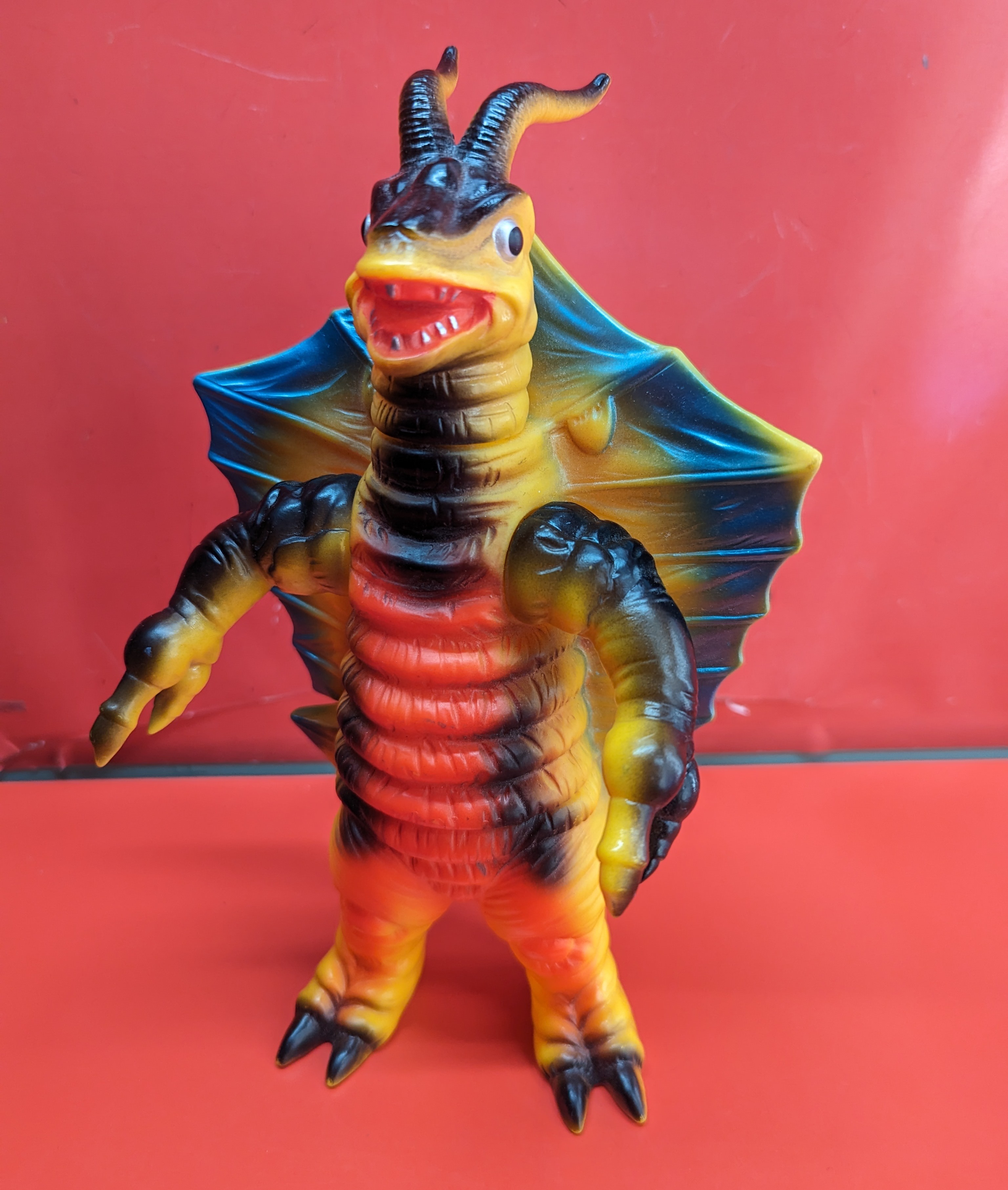 ☆東宝大怪獣 FAVORITE SCULPTORS どぎつ LINE カイザーギドラ ファイナルバトルVer.◇新品Ss
