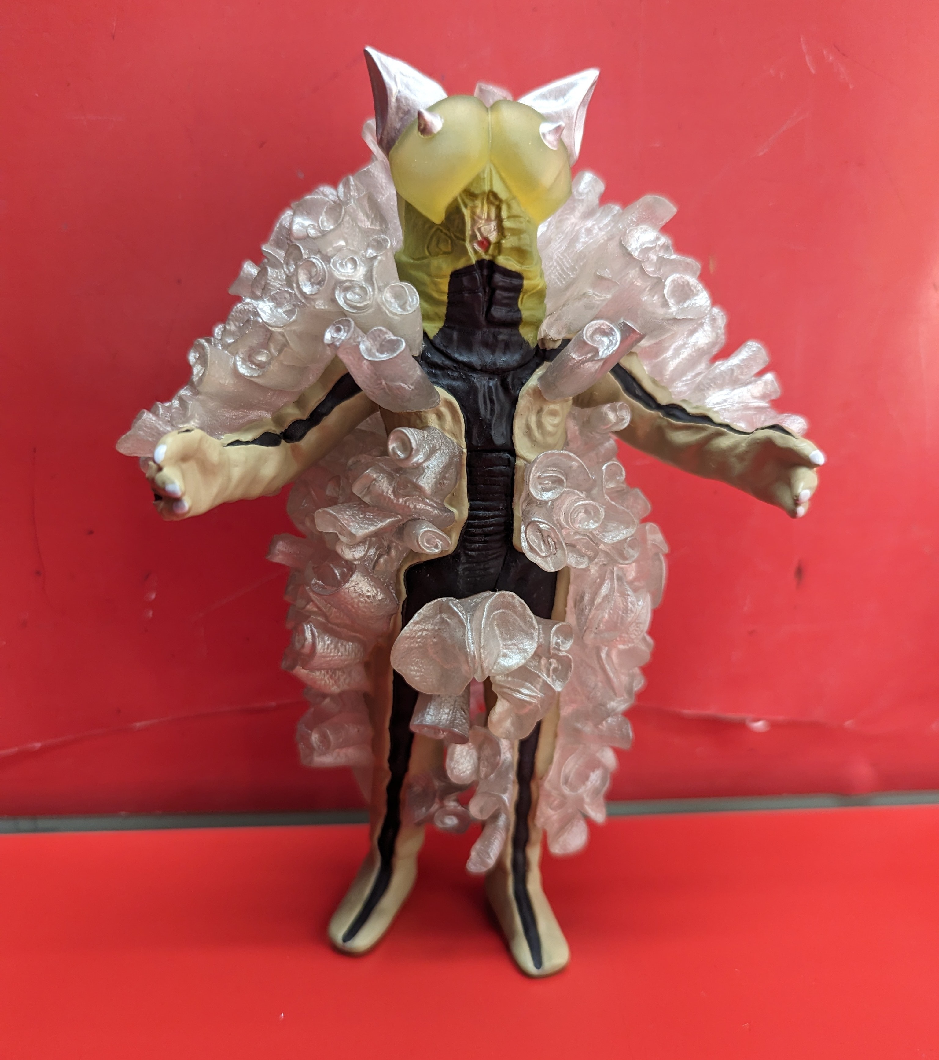 エクスプラス ウルトラ大怪獣シリーズ5000 プラチク星人 151 | ありある | まんだらけ MANDARAKE