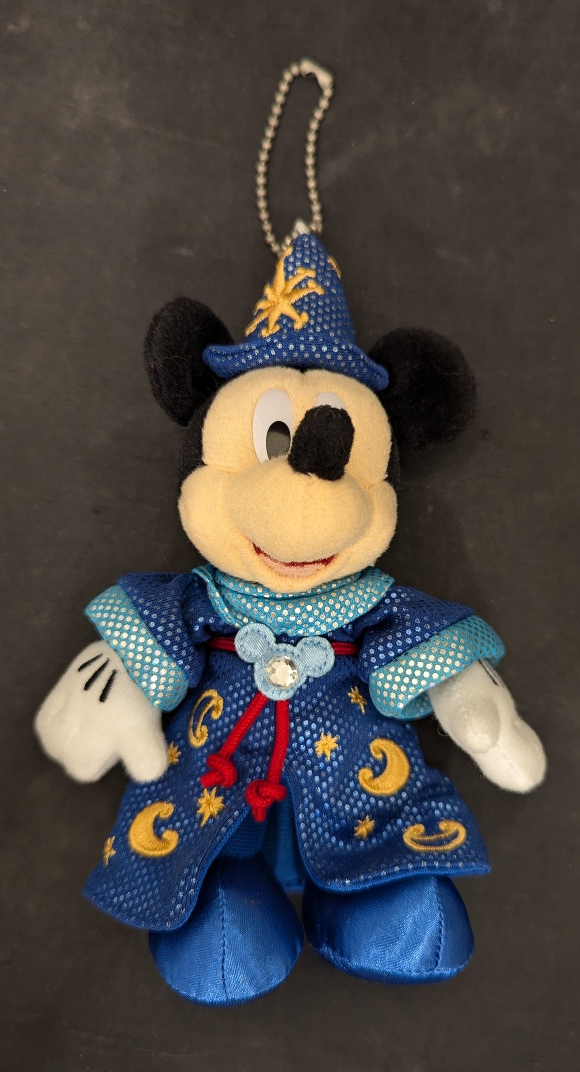 超高品質で人気の 東京ディズニーリゾート Magical Be TDS10周年 ぬいぐるみバッジ ダッフィー