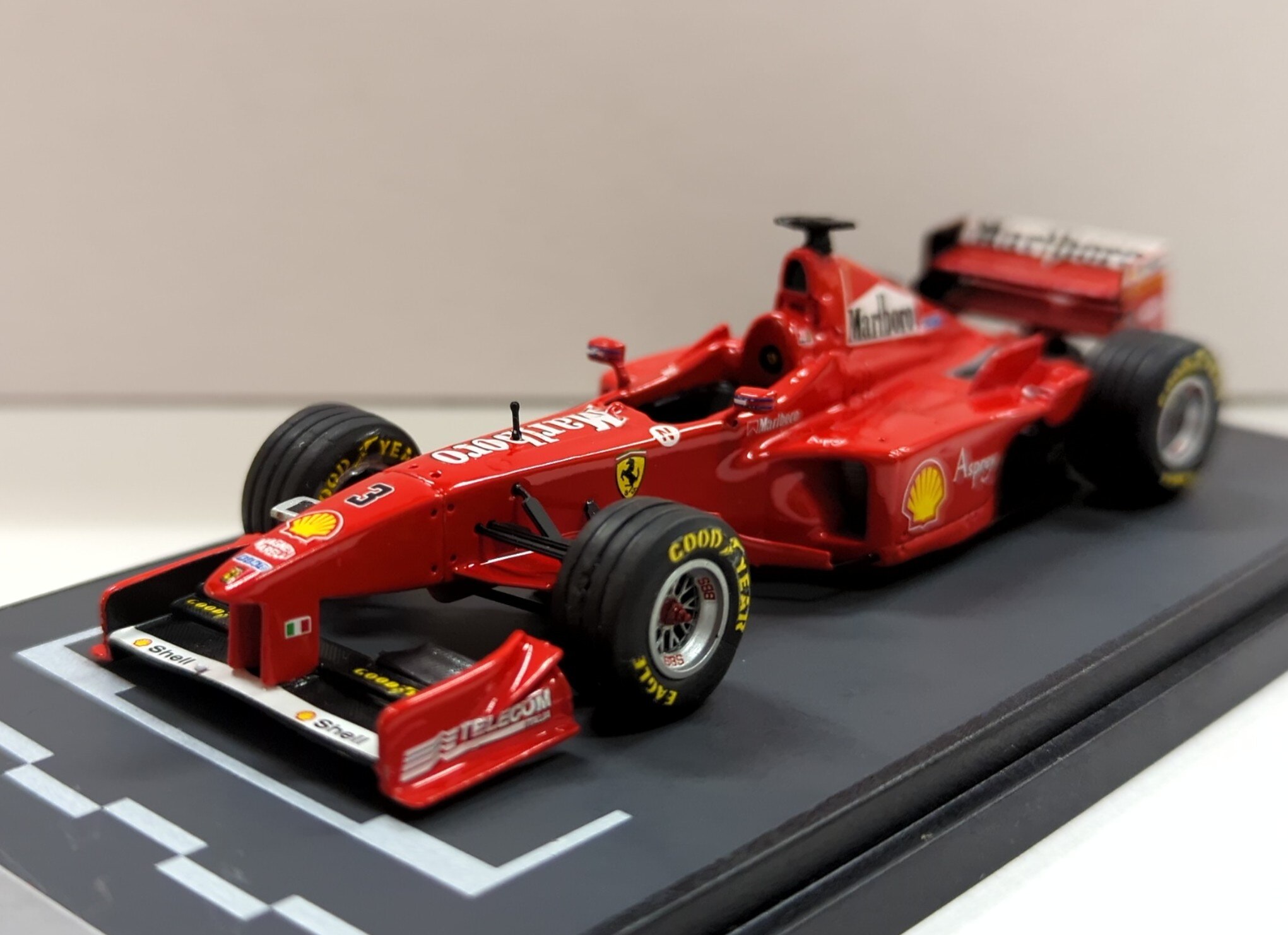 1/43 1998 Ferrari F300