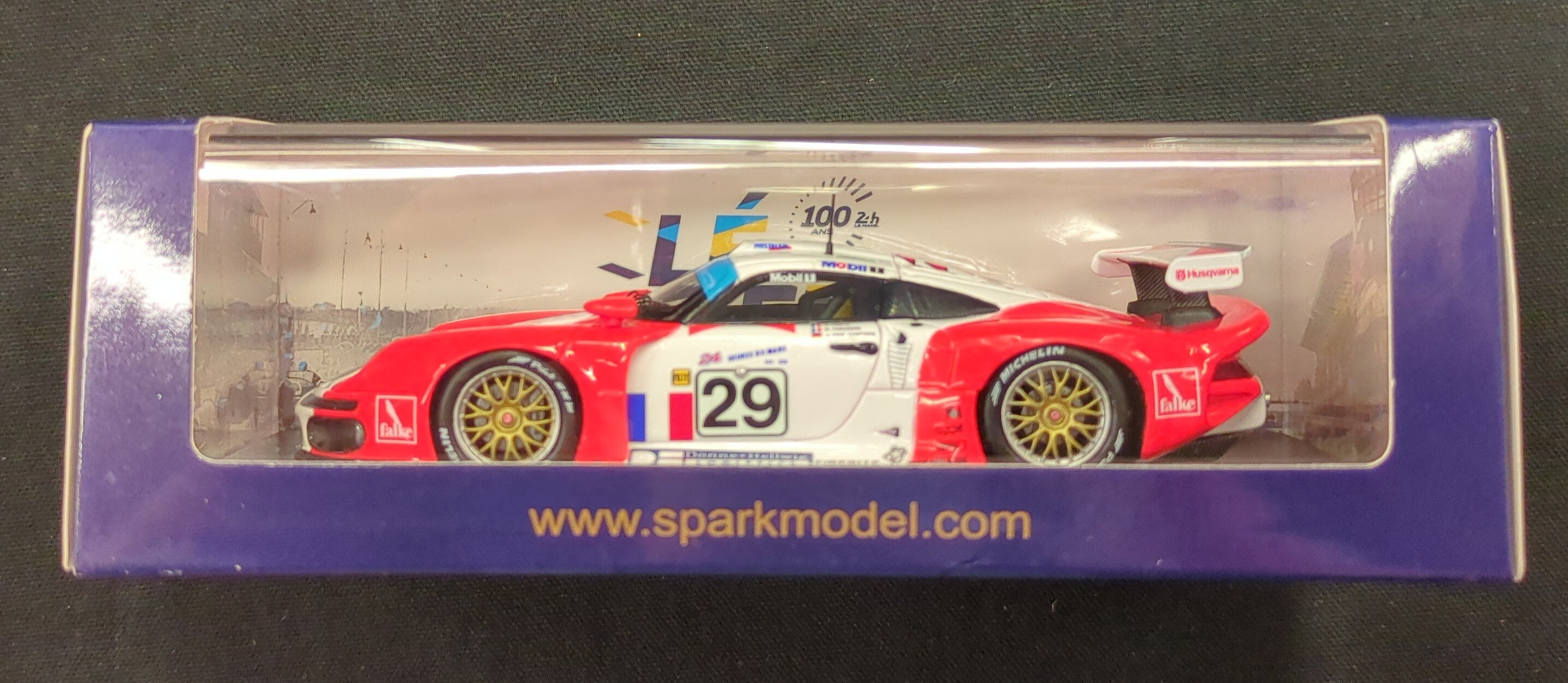 Minichamps 1 43 Porsche 911 GT 1 J B Racing 29 24h Le Mans