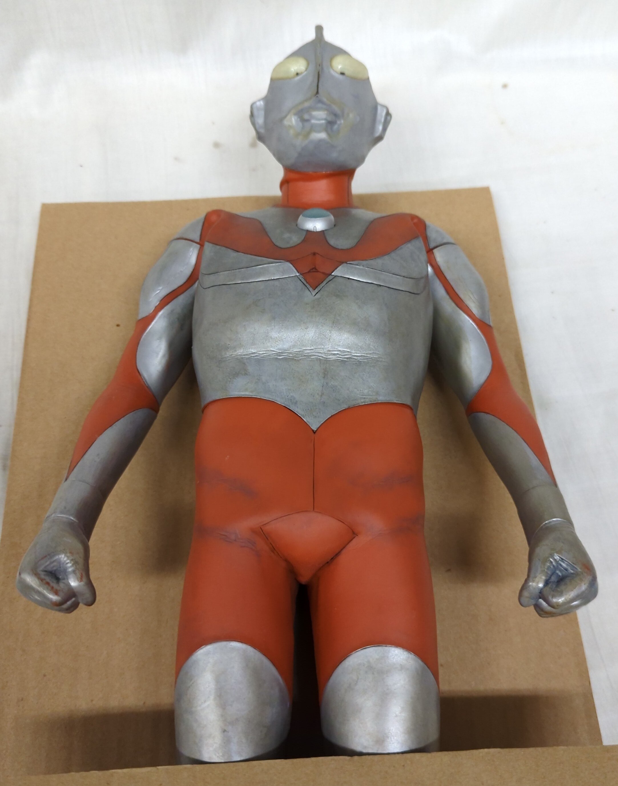 ハンサムタロウエム ウルトラセブン オープングローブVer. 彩色