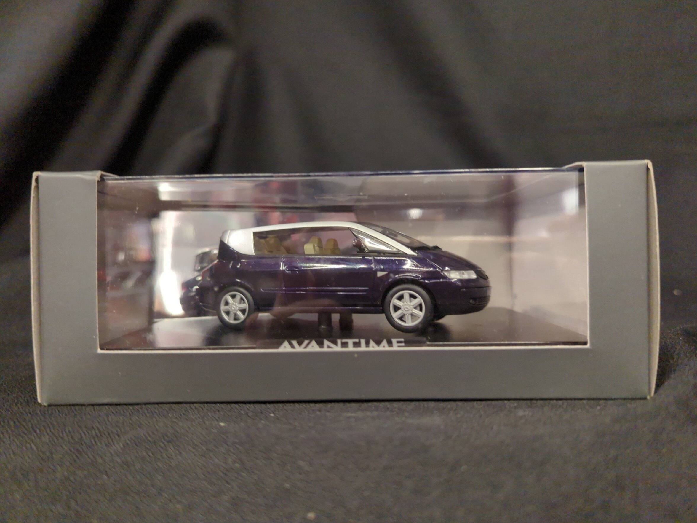 Miniature Norev 1/43 - Renault Avantime Beige 2001, M6 Interactions, État Impeccable