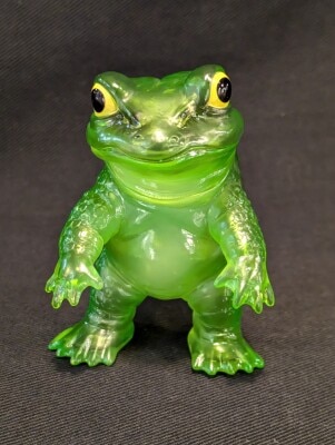 大割引 ケロンガ 大江戸怪獣漫遊記 TAKEPICO アマガエル ソフビ (黄緑成型) 特撮