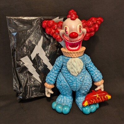 JPX TOYS x MILKBOYTOYS IT BEAR The Animated BLUE Mｒ WISE with HOTDOG GUN