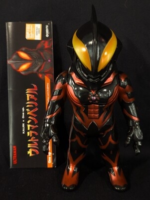 海外限定One upウルトラマンベリアルブルーULTRAMAN