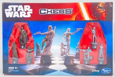 HASBRO GAMING CHESS STAR WARS