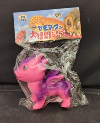 怪獣郷　ガボラ　蓄光　ピンク　やまなや　ソフビ　マーミット　未開封 怪獣郷 ガボラ 蓄光 ピンク やまなや ソフビ マーミット 未開封