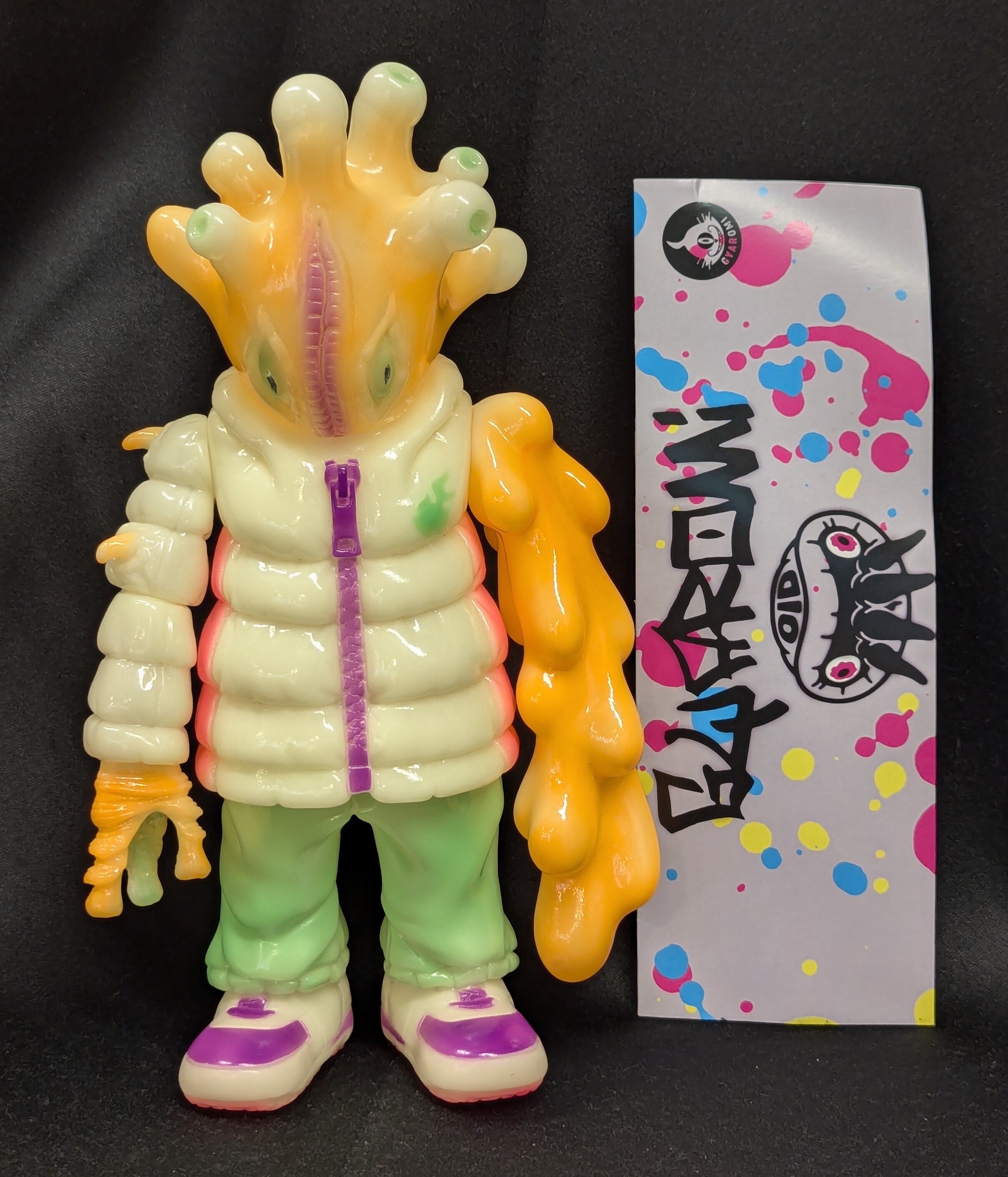GYAROMI 墓場の画廊 百々目オイド 蓄光 | まんだらけ Mandarake