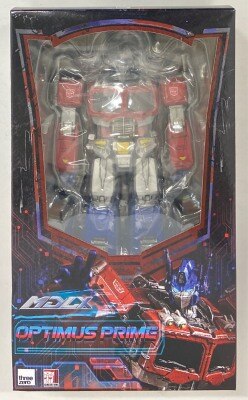THREEZEROxHASBRO MDLX OPTIMUS PRIME