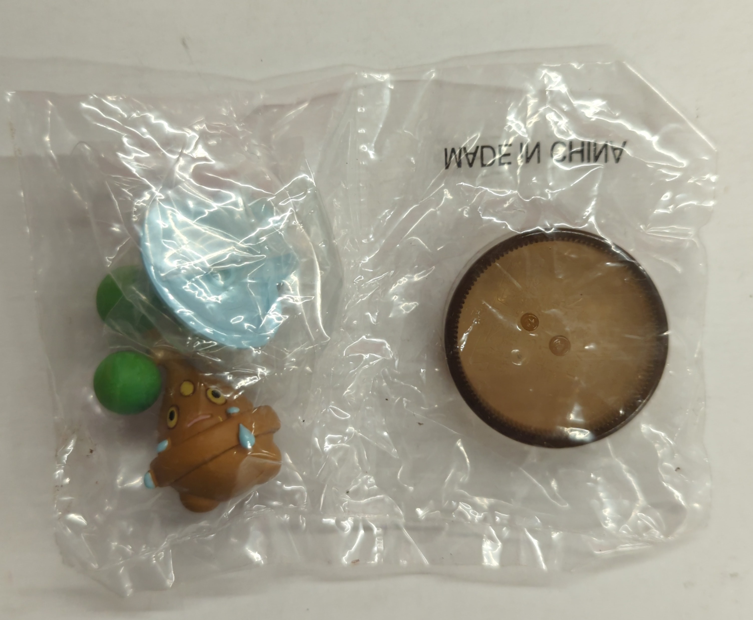 Kaiyodo/Seven Eleven Pokemon Figure Collection Mew and the Hero of Waves Rukario Usohachi 5