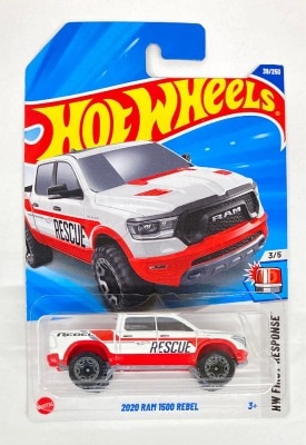 MATTEL HW FIRST RESPONSE 3/5 HOTWHEELS 2020 RAM 1500 REBEL/RESCURE 39/250