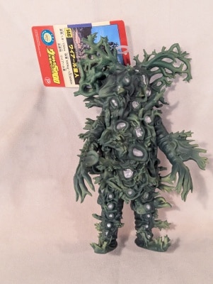 X-Plus Ultra Daikaiju Series 5000 Ultraseven Creature X Alien Waiell