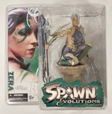 McFARLANE TOYS SERIES 29 / EVOLUTIONS ZERA (胸元スカーフ有り) 6インチ