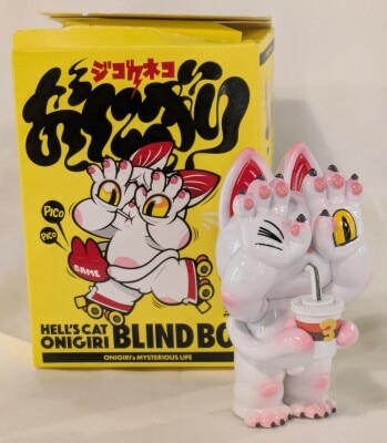 GRAPE BRAIN X EYE BOX TOY ジゴクネコおにぎり BLIND BOX DRINK