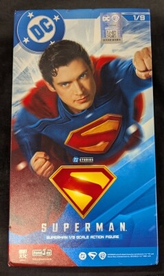 1/9 SCALE ACTION FIGURE