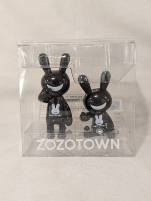 SO-TA BLACK RABBiT×ZOZOTOWN BLACK RABBiT ZOZOTOWNカラー