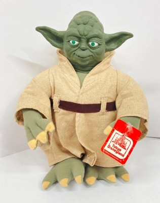 TOKYO DISNEYLAND ぬいぐるみ YODA