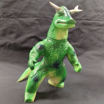 マルサン 日東の怪獣シリーズ ガメラ/紺色未塗装 | まんだらけ Mandarake