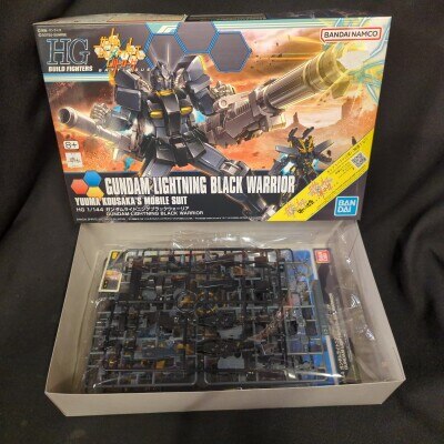 HG Ez-SR ガンダムライトニングブラックウォーリア ストライカー