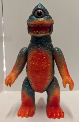 GARGAMEL ゾッキ怪獣シリーズ ザゴラン(黒成型/ミント白塗装) GARGAMEL ゾッキ怪獣シリーズ ザゴラン(黒成型/ミント白塗装)