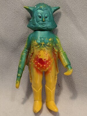 ブルマァク ウルトラマンA ミニサイズ カメレキング H95mm