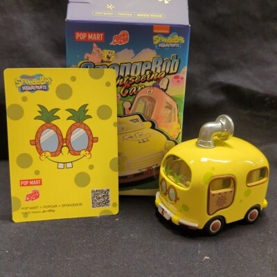 POP MART SIGHTSEEING CAR SpongeBob Van