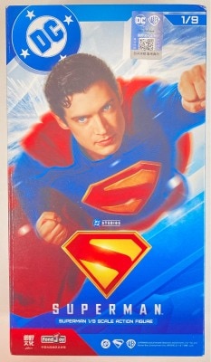 1/9 SCALE ACTION FIGURE