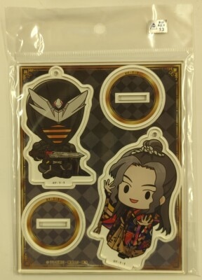 アクリルフィギュア
