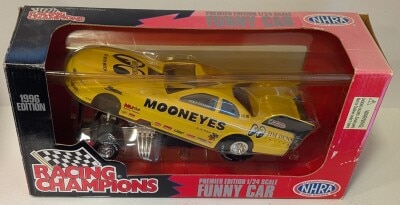 RACING CHAMPIONS 1/24 FUNNY CAR 1996 EDITION