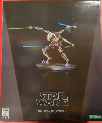 ARTFX 1/7 SCALE PRE PAINTED MODEL KIT