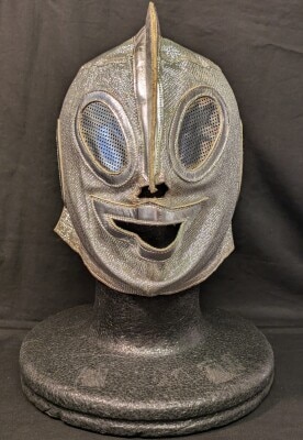 プロレスマスク ティファナ製【アミーゴ・ウルトラ(銀ラメ×銀フチ)】タグなし 本人使用 サイン入り