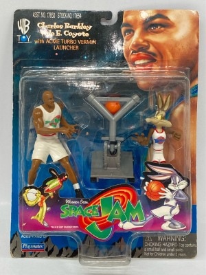 PLAYMATES TUNE SQUAD ACTION FIGURES CHARLES BARKLEY / WILE E COYOTE