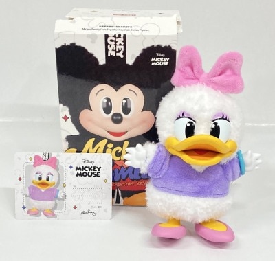 POP MART Cute Together Keychain Mickey Family Daisy