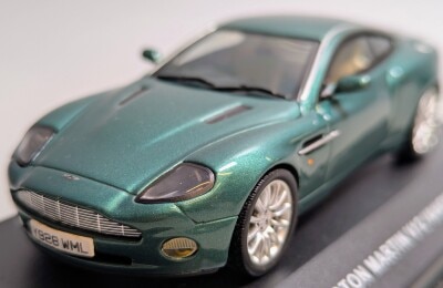 ixo MODELS 1/43 Aston Martin V12 Vanquish Green MOC022