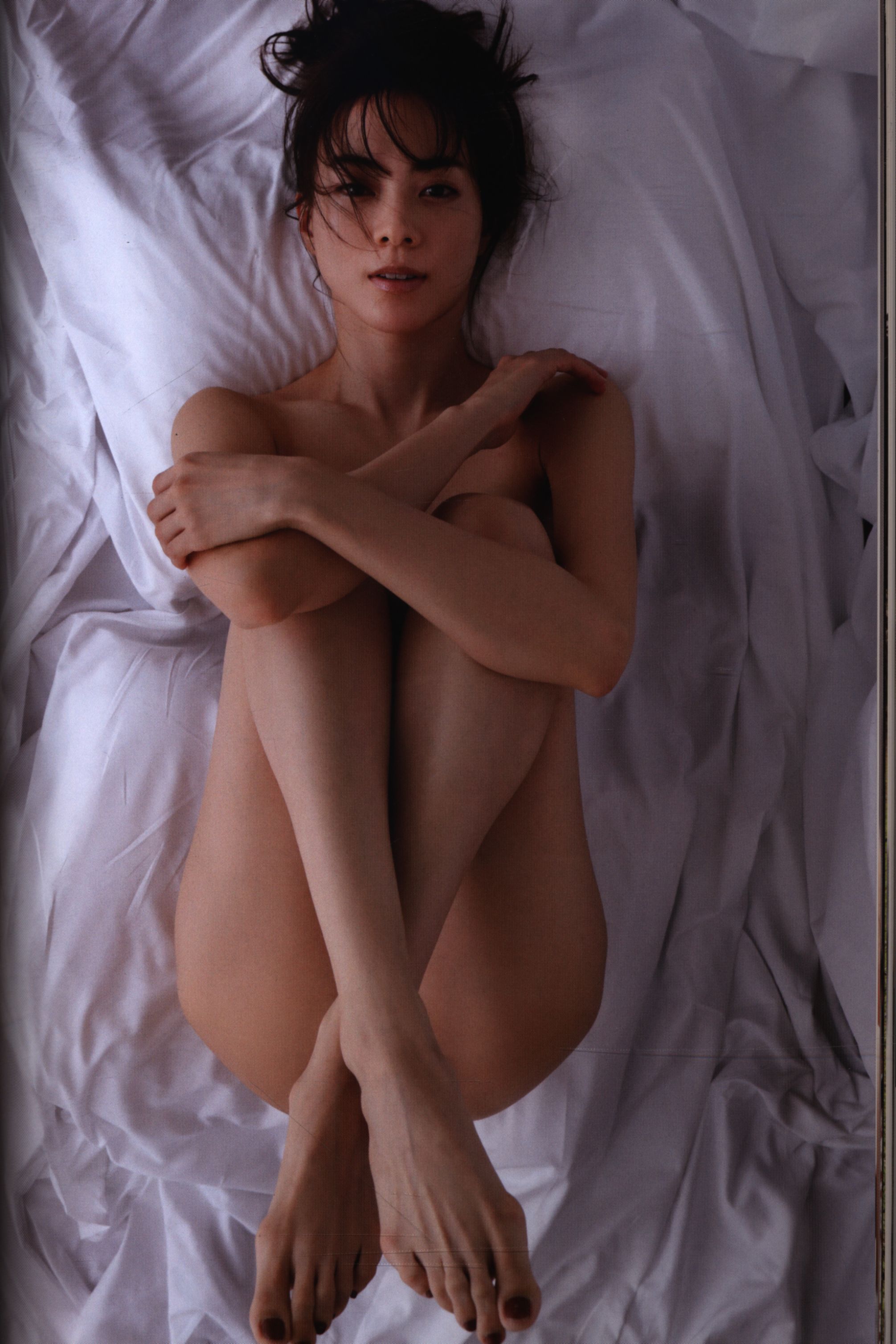 安座間 美優 ヌード