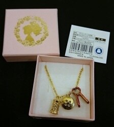 Ali Etti of a necklace / loan ぐらし 