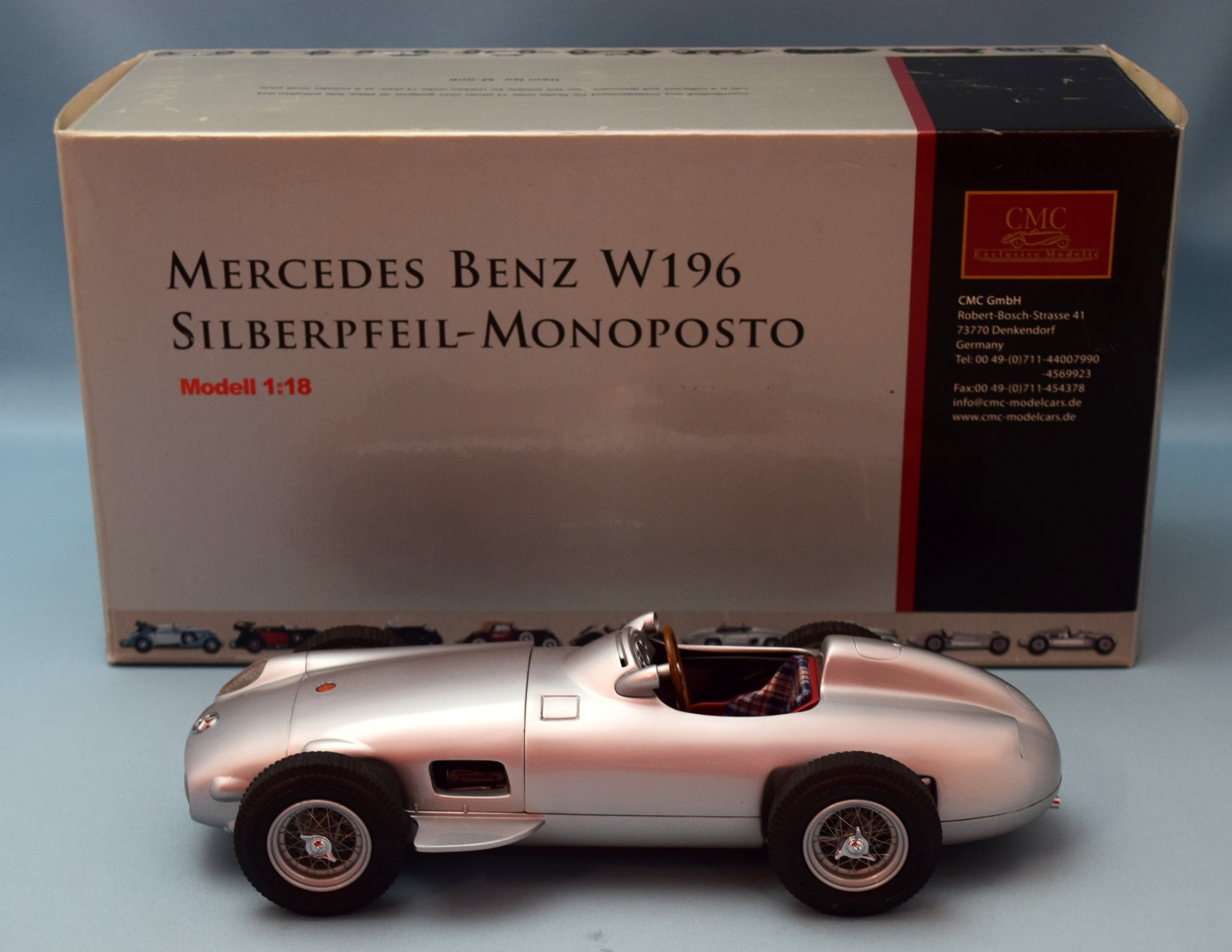 CMC 1/18 Mercedes-Benz W196 SILBERPFEIL MONOPOSTO M006 CMC 1/18 Mercedes-Benz W196 SILBERPFEIL MONOPOSTO M006