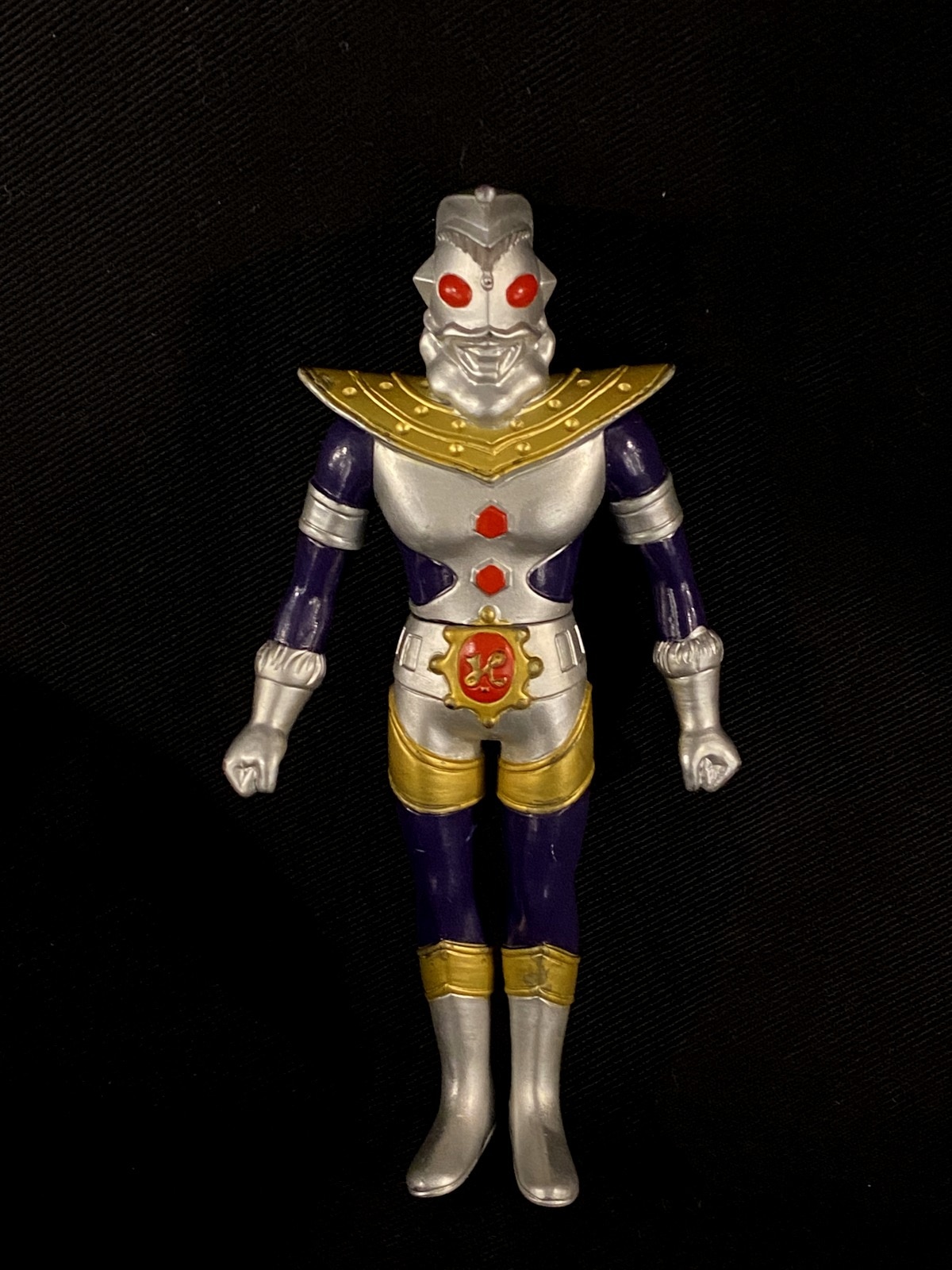 bandaiultraheroseries2009ultramanking11